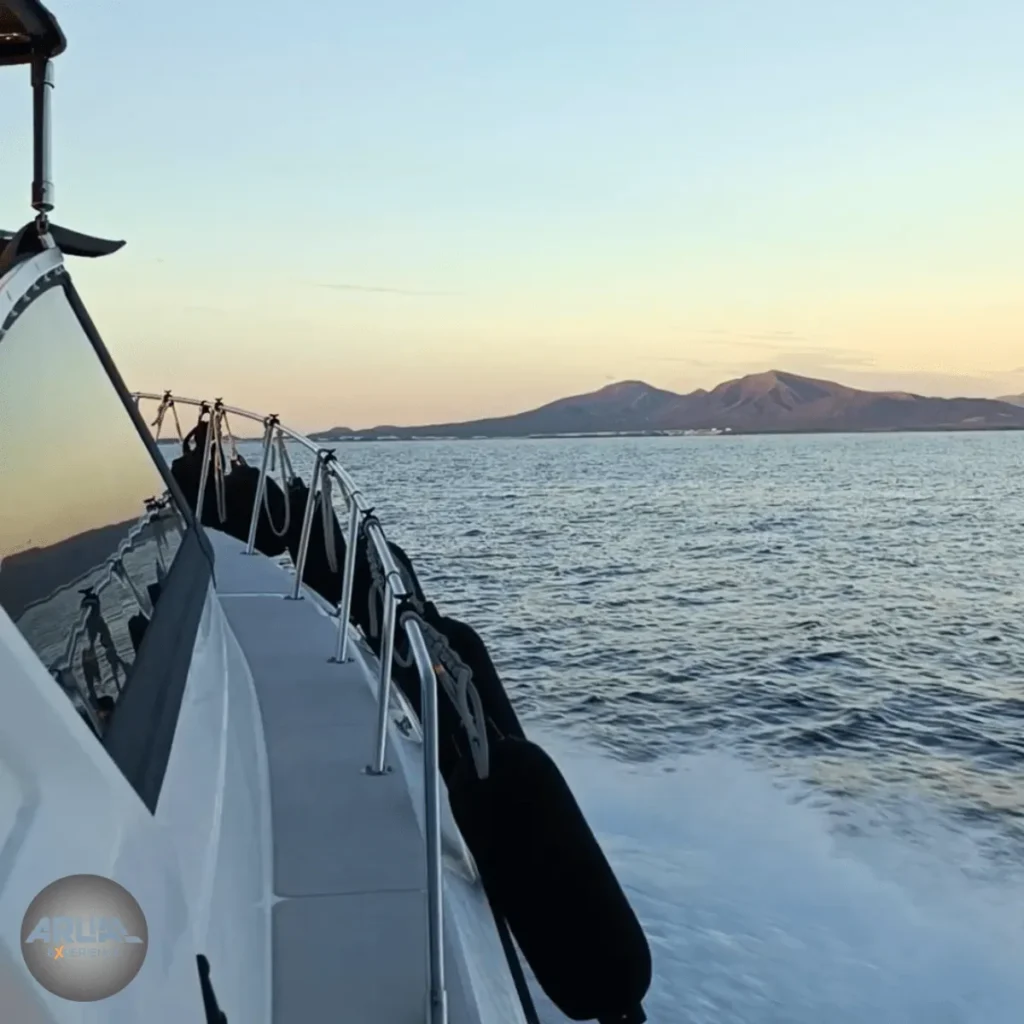 Recuerdo de una travesía privada en el mar de Lanzarote, con ARUAL Experience.